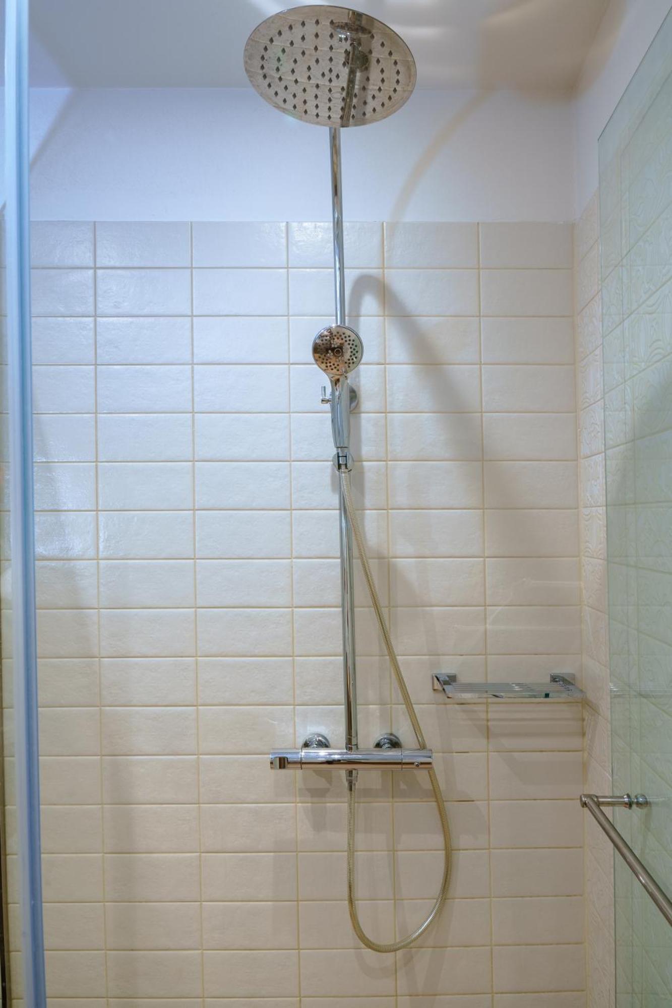 Notos Boutique Apartments Heraklion  Bagian luar foto