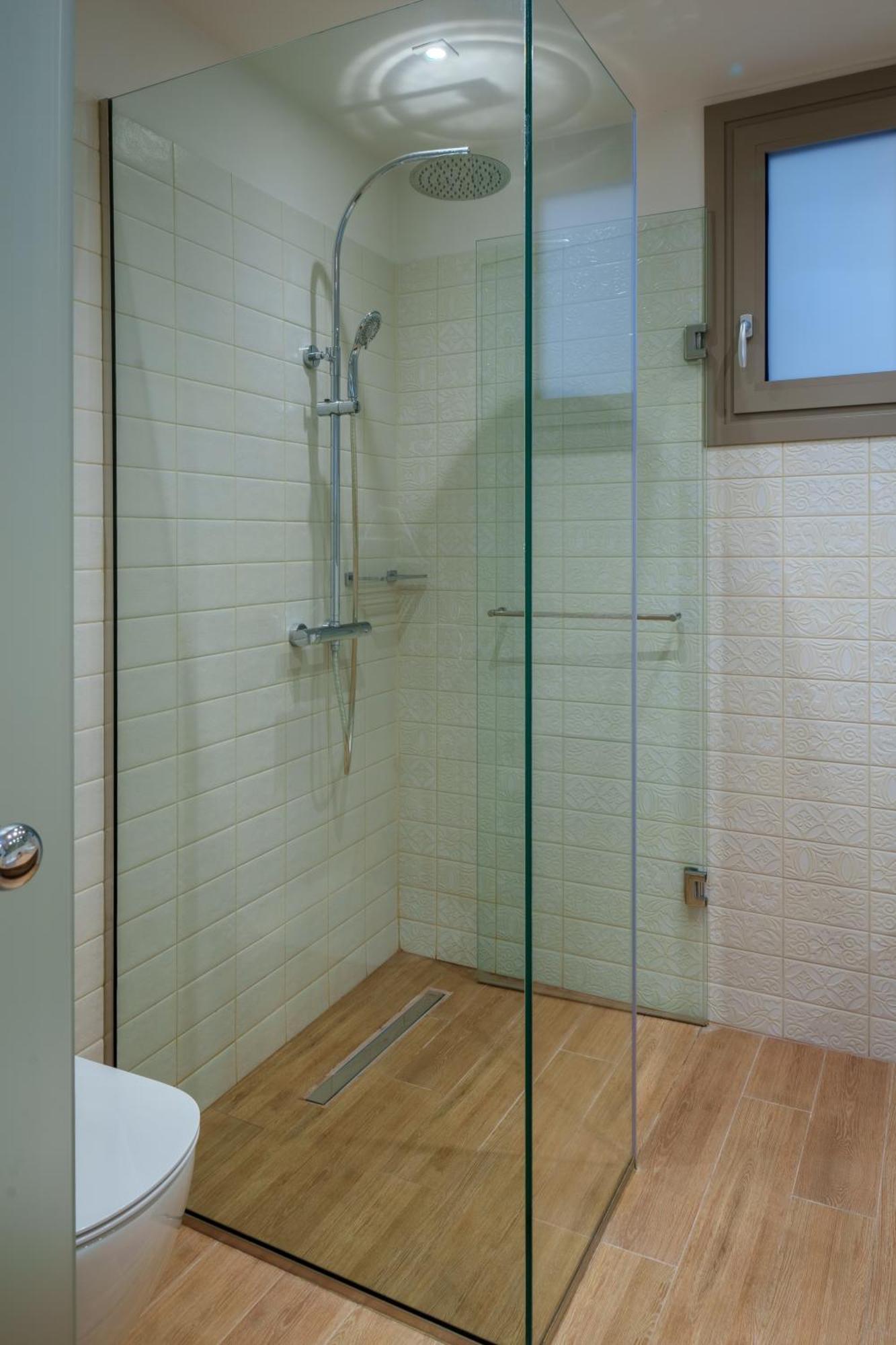 Notos Boutique Apartments Heraklion  Bagian luar foto
